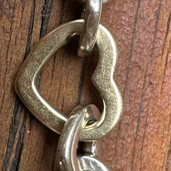 Tiffany & Co. 2000 Interlocking Gold Silver Hearts Retired Authentic Bracelet - Picture 7 of 15